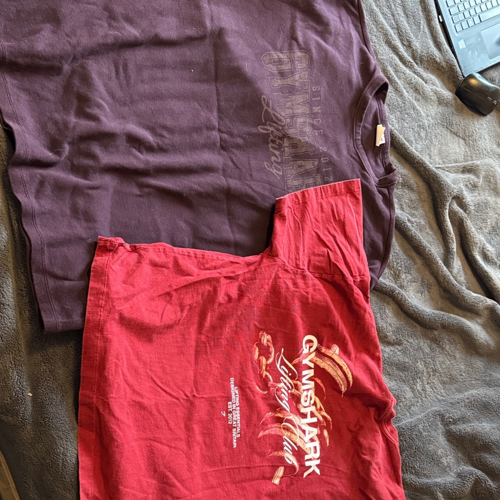 Gymshark Maroon and Red T-Shirt Duo